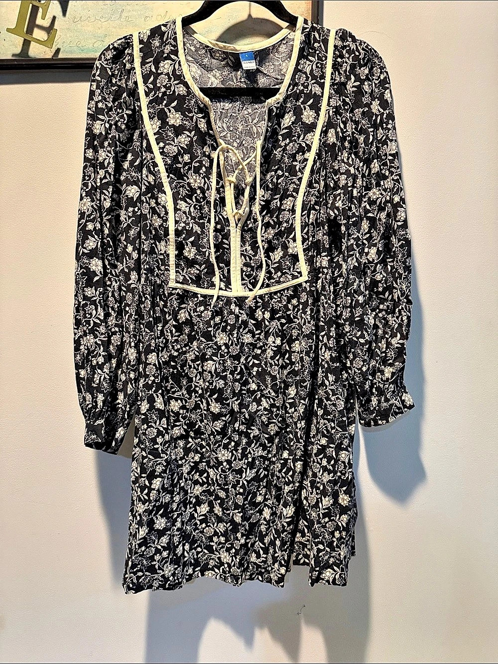 Old Navy Floral Mini Dress Black & White Size Large